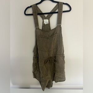 Aritzia Wilfred Free Olive Green Overalls size L
